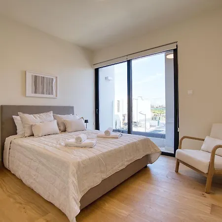 Avalon Gardens 13 Βίλα Emba